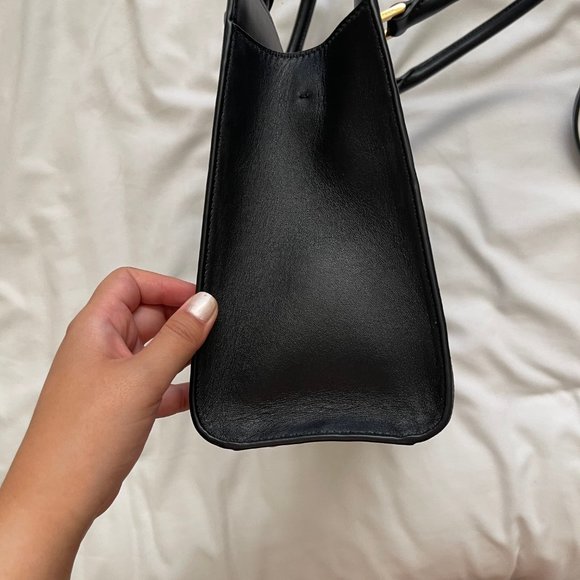 Prada Convertible Open Tote in Saffiano with Soft Calfskin Size Medium - Picture 6 of 7